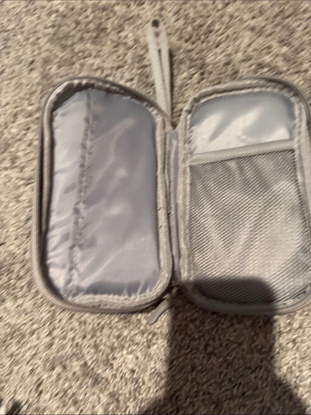 Light Gray Protective Carrying Case for Cell Accessories